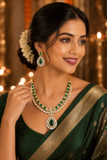 Emerald Blossom Pendant Necklace Set